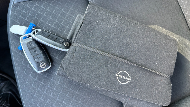 Nissan Juke 1.6 Hybrid N-Connecta 5dr Auto Hybrid Hatchback